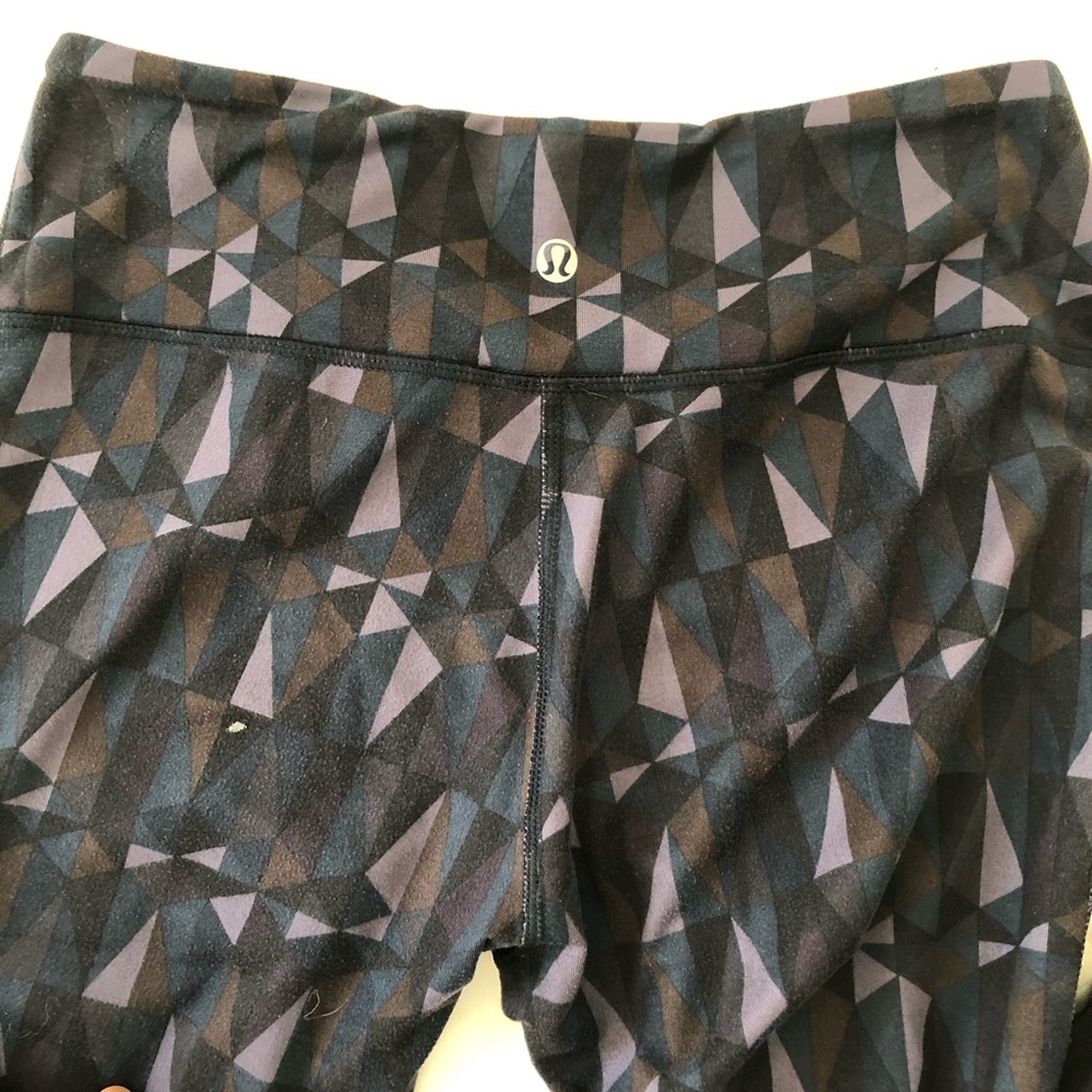 Lululemon Wonder Under leggings size 6